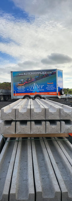 8ft end concrete post 2440mm x 105 x 80 -- 40kg each slot size 55mm -50mm
